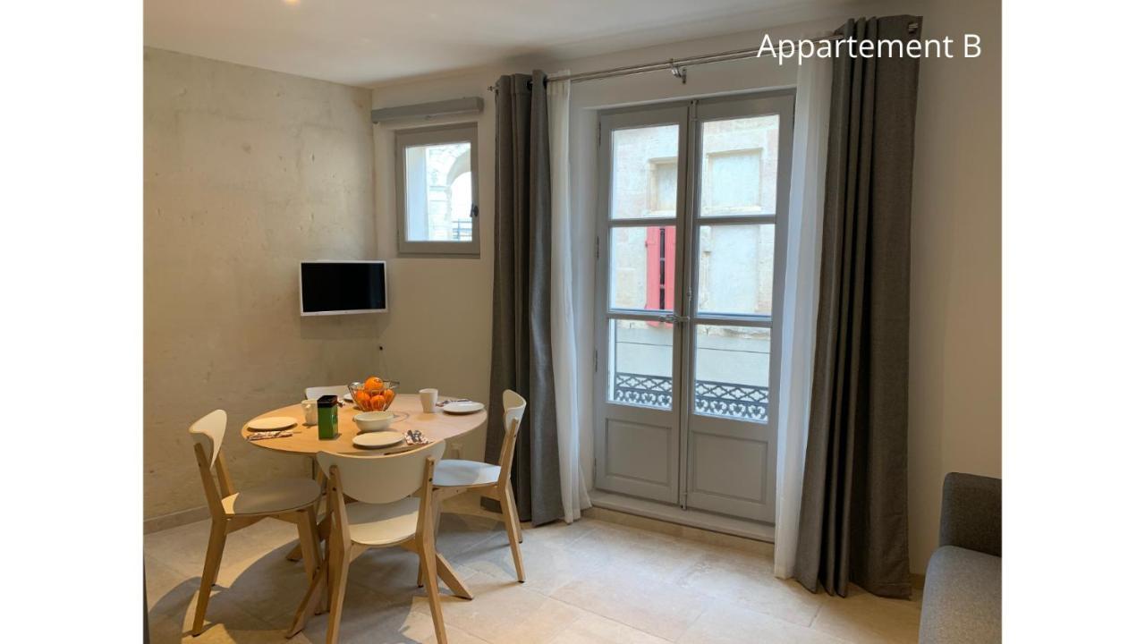 Holiday In Arles: Appartement De L'Amphitheatre Exterior photo